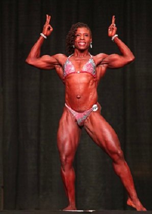 leslie jones